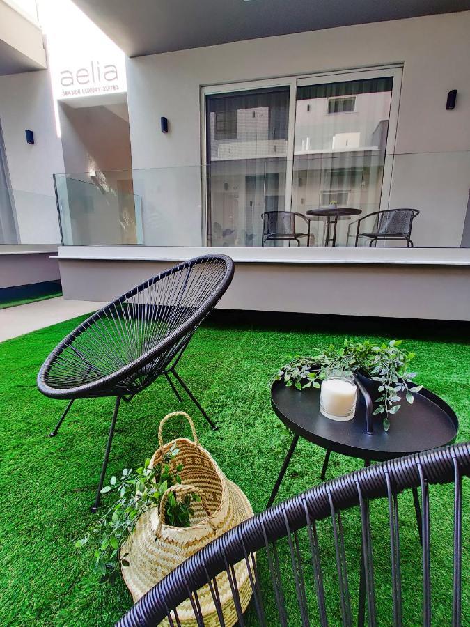 Aelia Seaside Luxury Suites Nea Karvali Ngoại thất bức ảnh