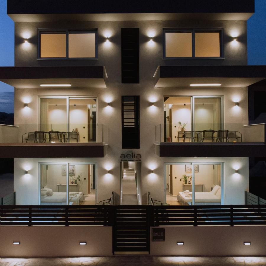 Aelia Seaside Luxury Suites Nea Karvali Ngoại thất bức ảnh